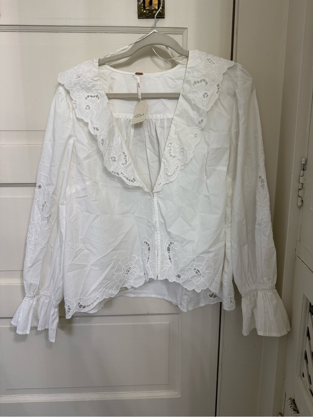 NWT Free People White Eyelet Lace Collar Blouse - Women's Top